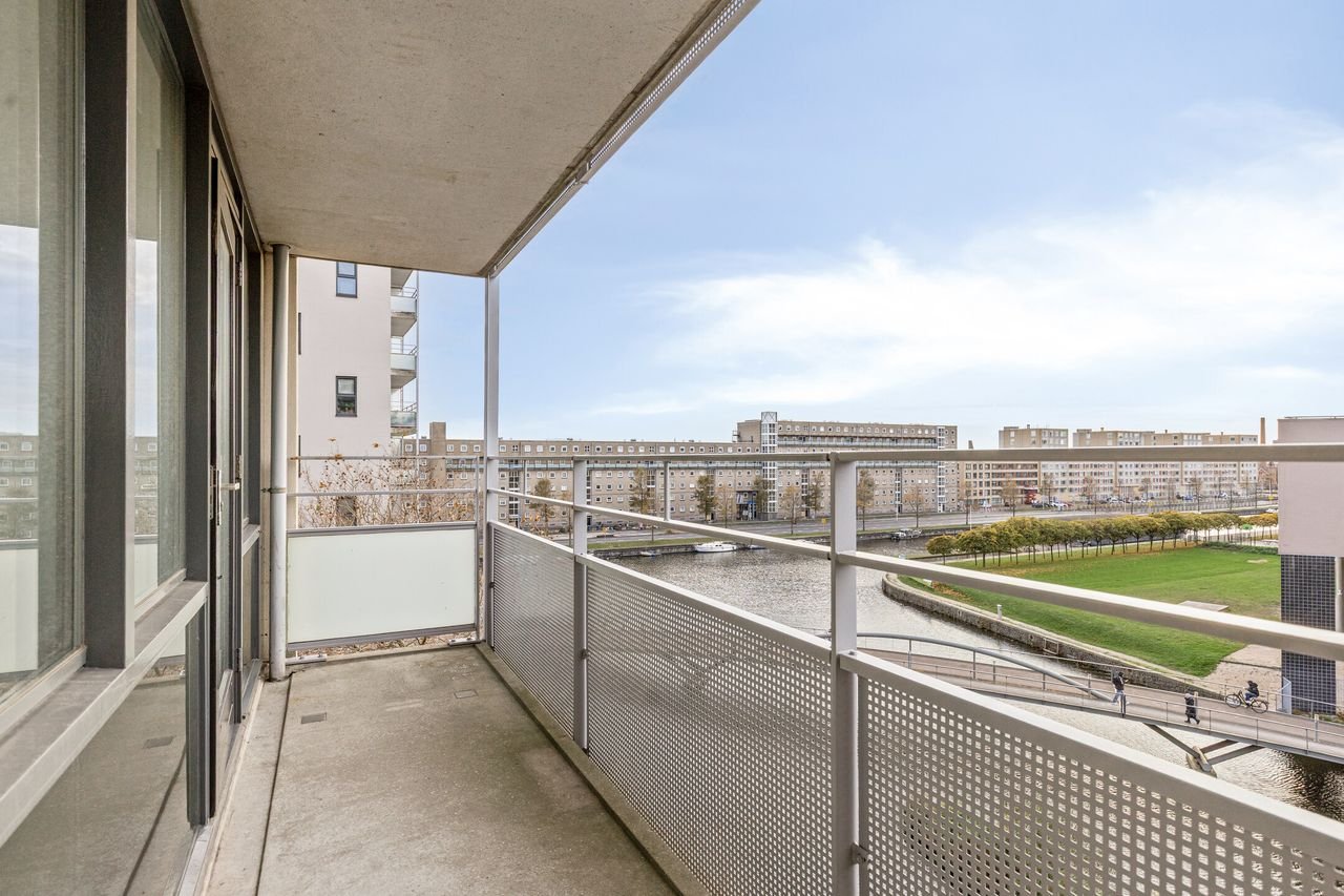 Bright apartment in Laakhaven-Oost - Image 10