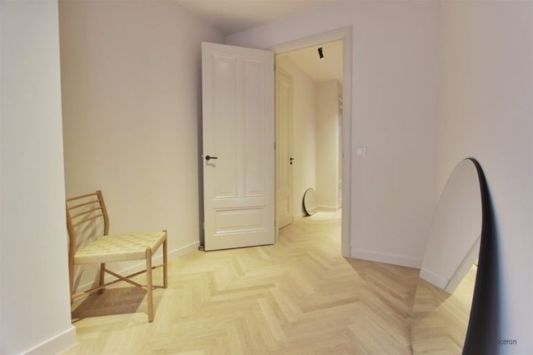 Centrum: 2 slaapkamers & terras - Afbeelding 19