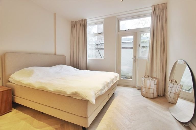 Centrum: 2 slaapkamers & terras - Afbeelding 11
