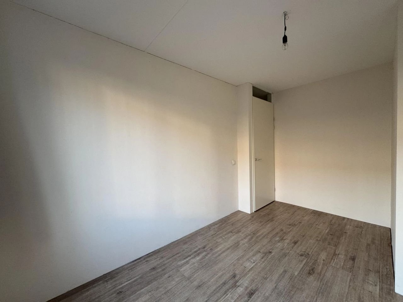 3-bedroom maisonette with terrace - Image 13