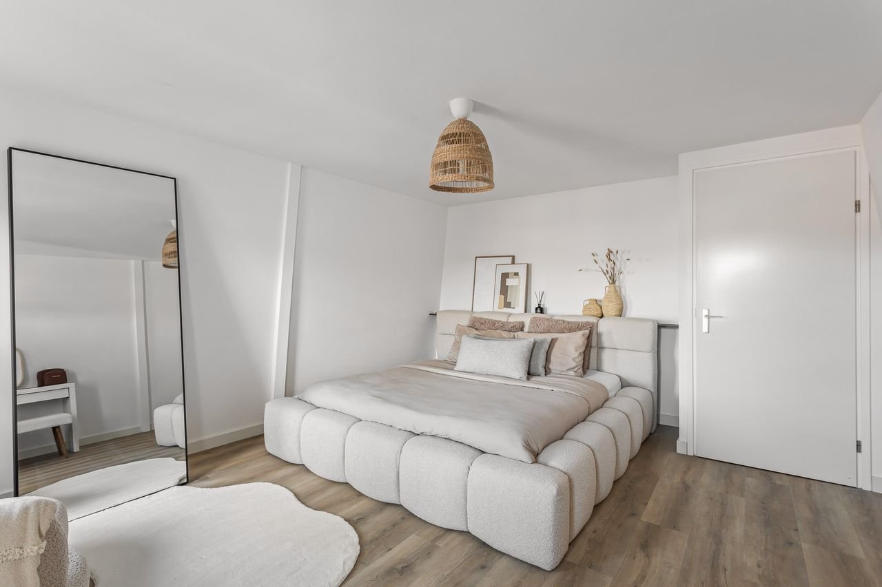 Gerenoveerde bovenwoning met dakterras in centrum - Afbeelding 13