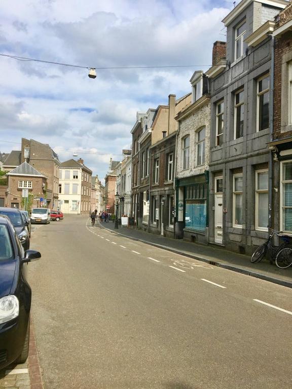 Room with private bathroom in the heart of Maastricht - Image 9