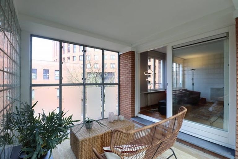 Furnished apartment with garage - Image 6