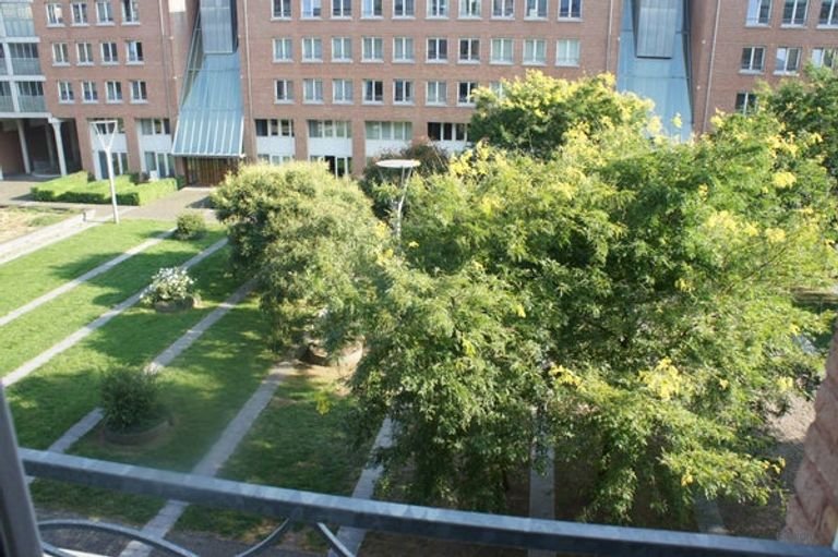 Furnished apartment with garage - Image 17