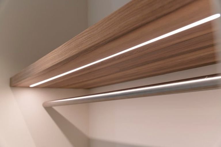 Modern penthouse (228m²) with two roof terraces - Image 53