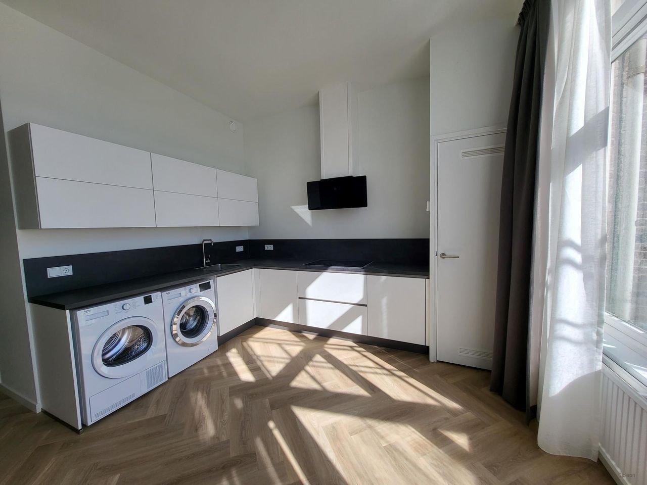 Luxury Apartment City Center Eindhoven (119 m²) - Image 5