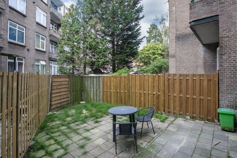 Gemeubileerde kamer met tuin in West - Afbeelding 9