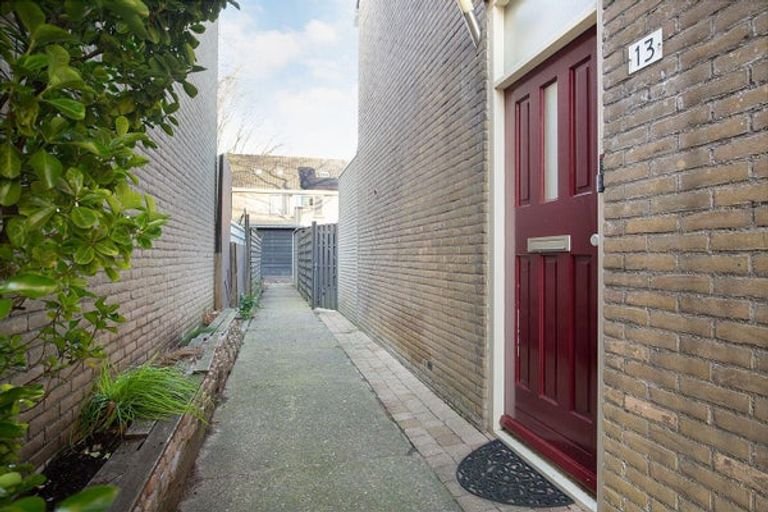 Spacious end-of-terrace house in Goes-Noordwest - Image 25