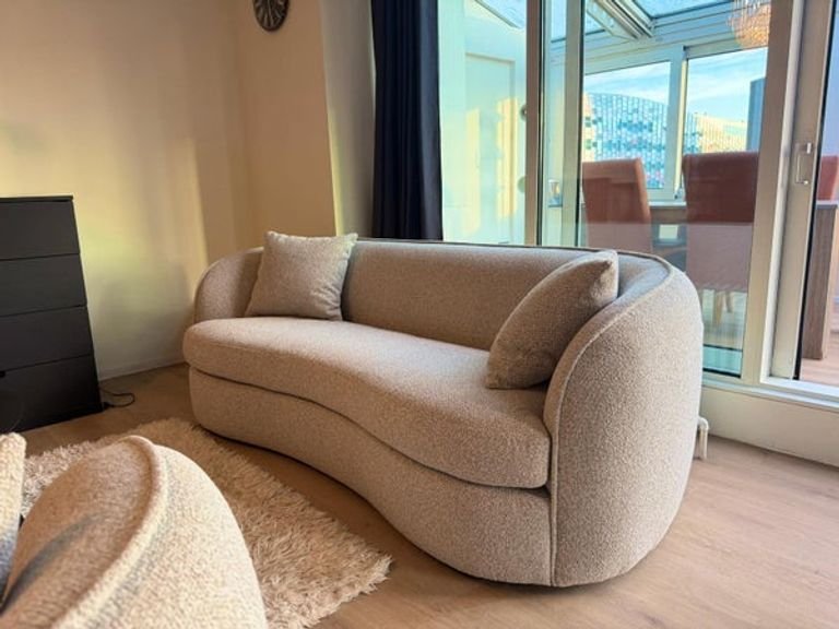 Licht appartement met uitzicht op Utrecht - Afbeelding 9