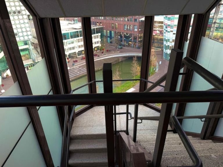 Licht appartement met uitzicht op Utrecht - Afbeelding 31