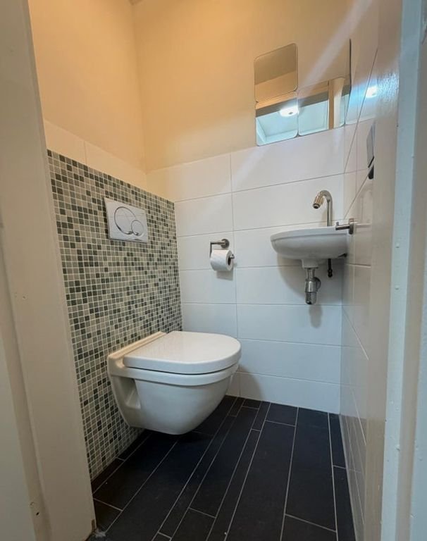 Licht appartement met uitzicht op Utrecht - Afbeelding 28