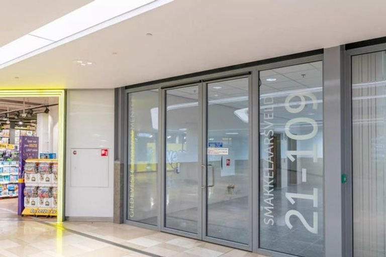 Licht appartement met uitzicht op Utrecht - Afbeelding 35