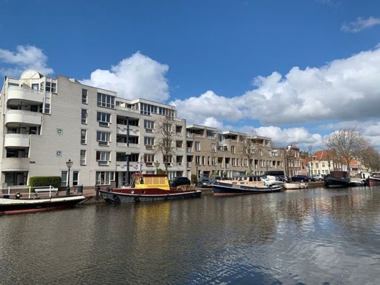 Living on the Houtmarkt with a balcony - Image 3