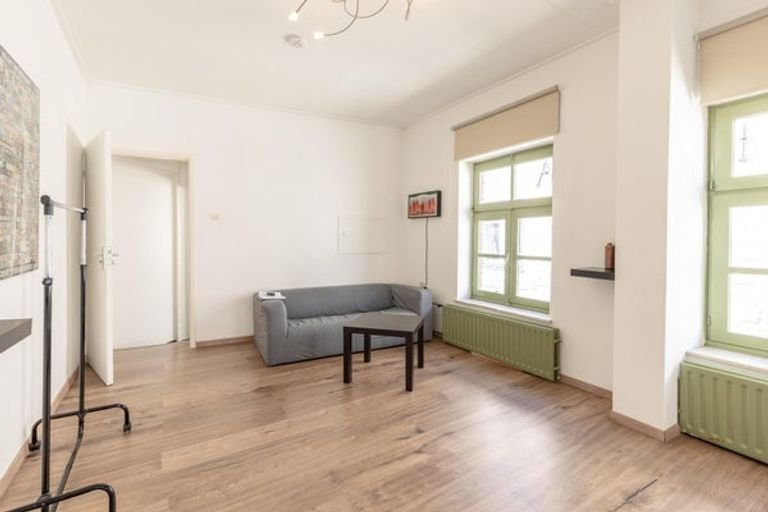 Furnished apartment with studio in Wyck - Image 6