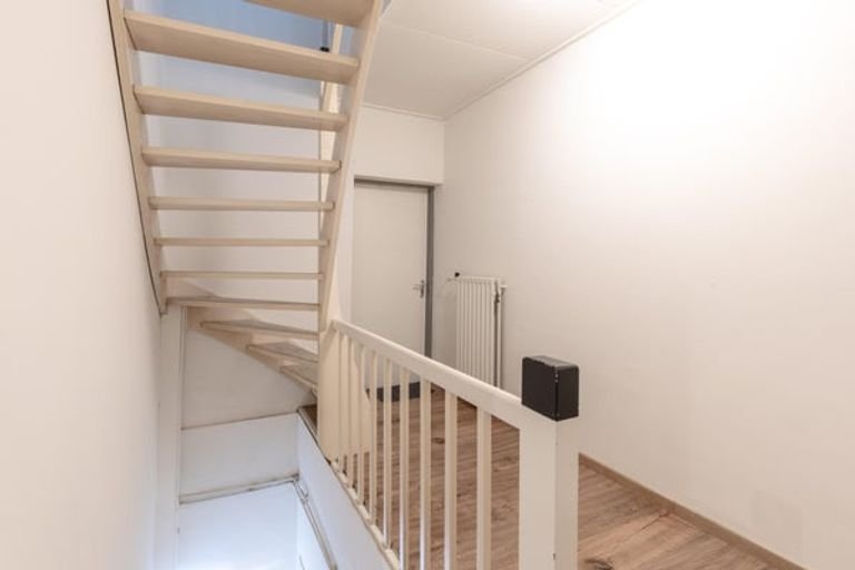 Furnished apartment with studio in Wyck - Image 13