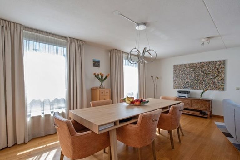 Centrum Den Haag: 115m² met terras én parkeren - Afbeelding 2