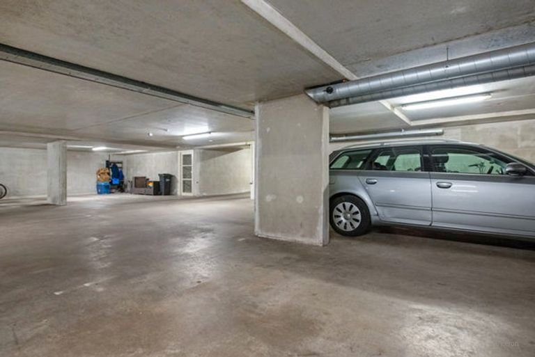 Centrum Den Haag: 115m² met terras én parkeren - Afbeelding 21
