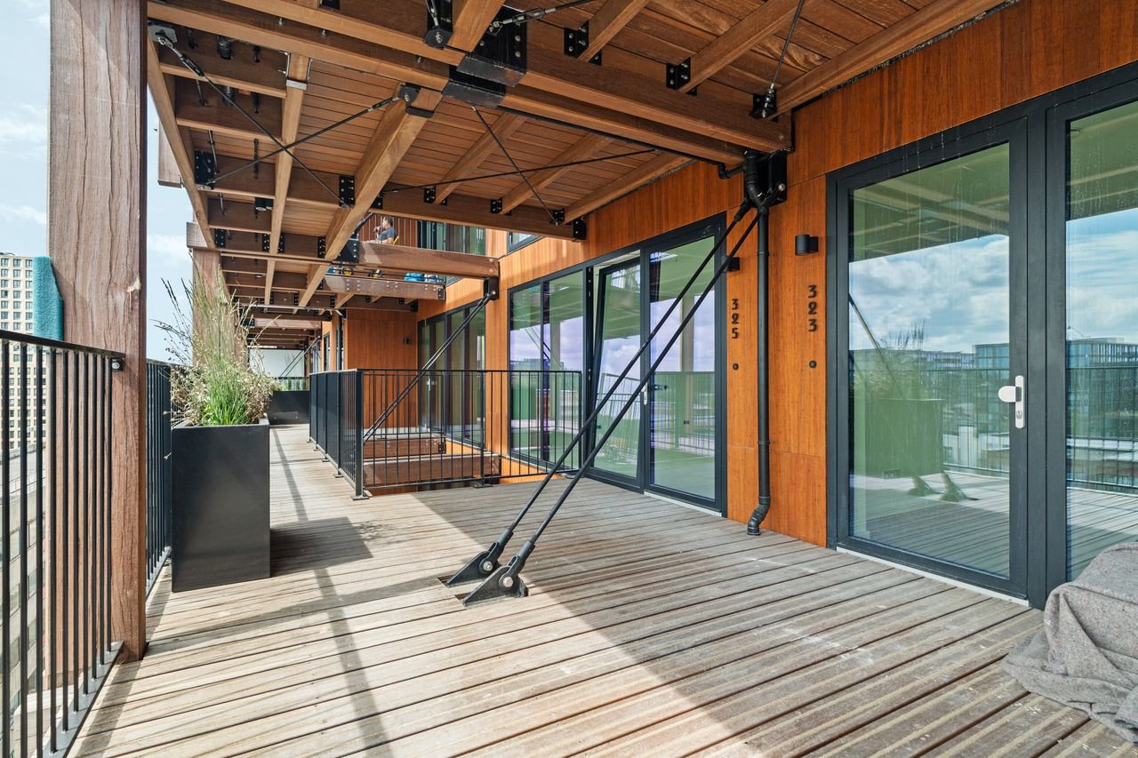 Energy-efficient apartment with south-facing balcony - Image 24
