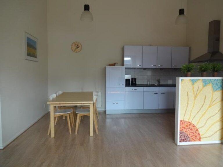3-room student apartment in city center - Image 4