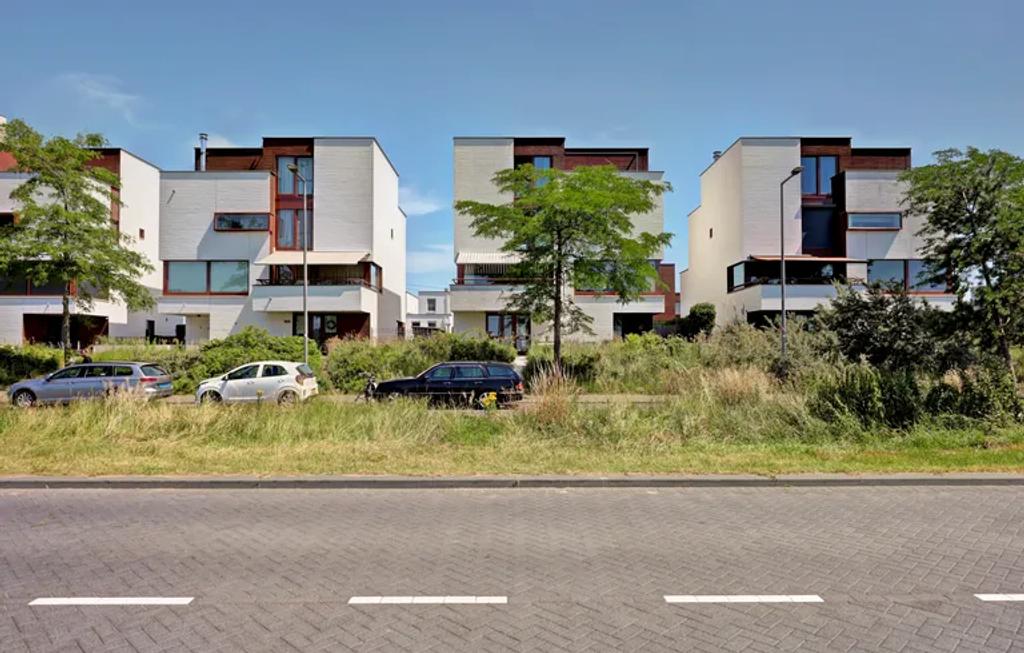 5-bedroom house on the Zevenhuizerplas - Image 2