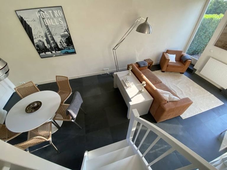 Furnished farmhouse with terrace - Image 4