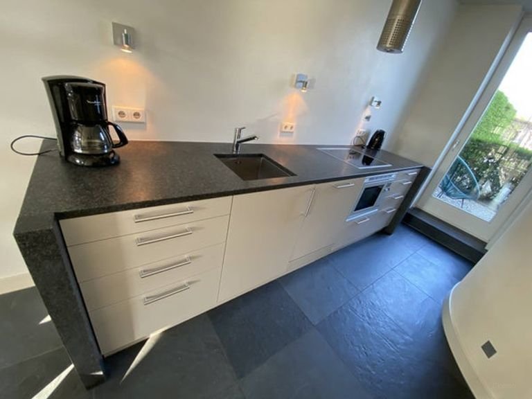 Furnished farmhouse with terrace - Image 6