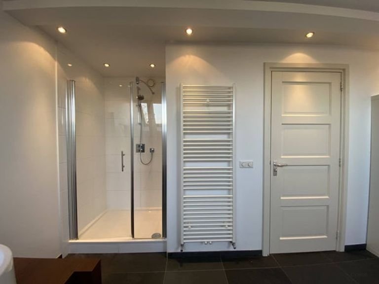 Furnished farmhouse with terrace - Image 18