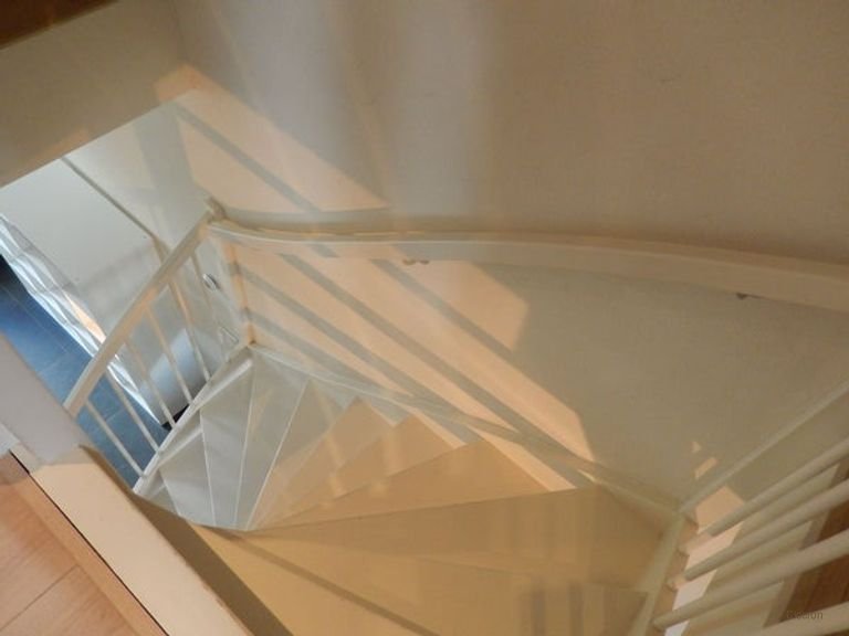 Furnished farmhouse with terrace - Image 8