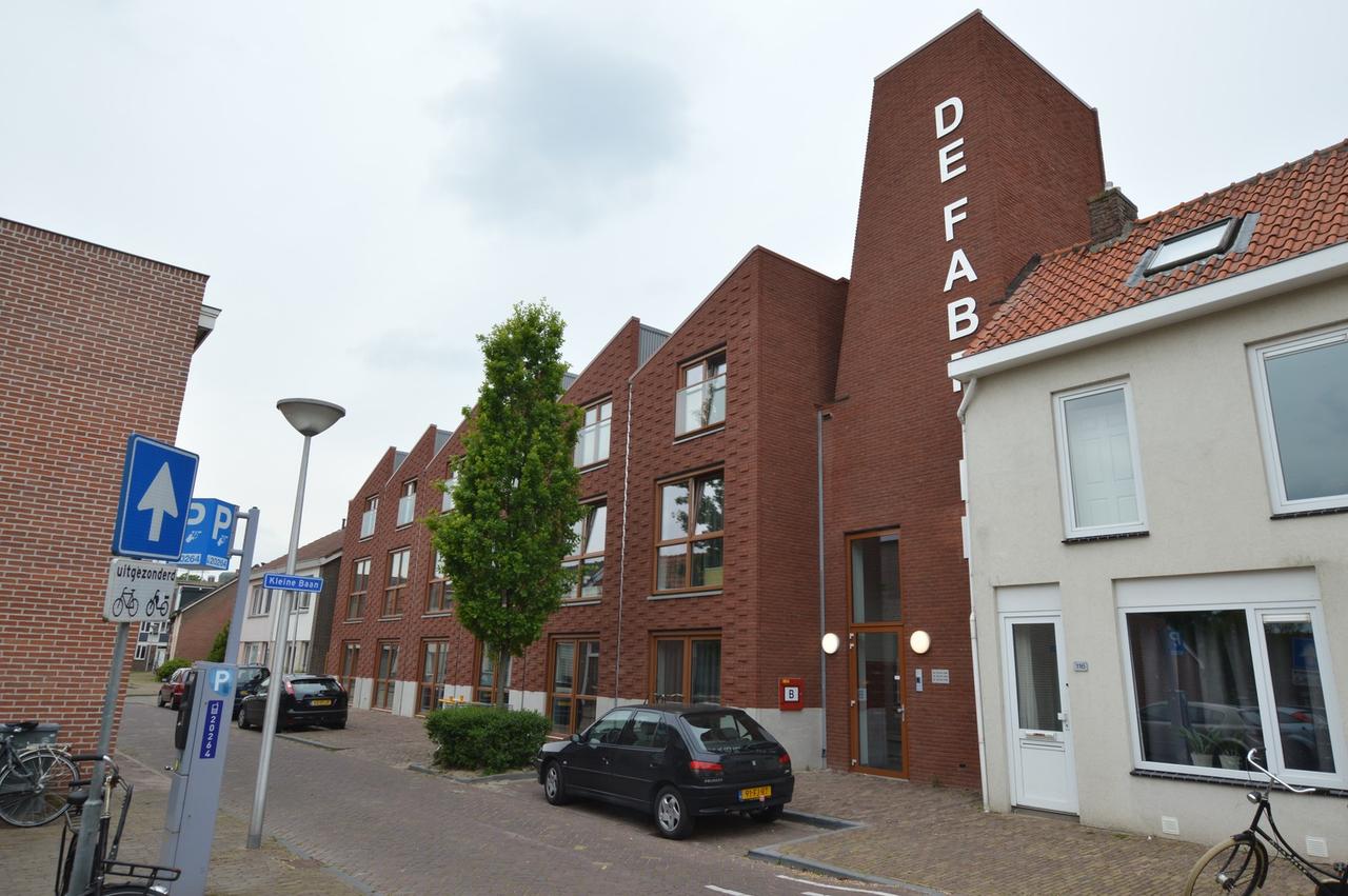 Student Studio of 29 m² in Kamperpoort - Image 1