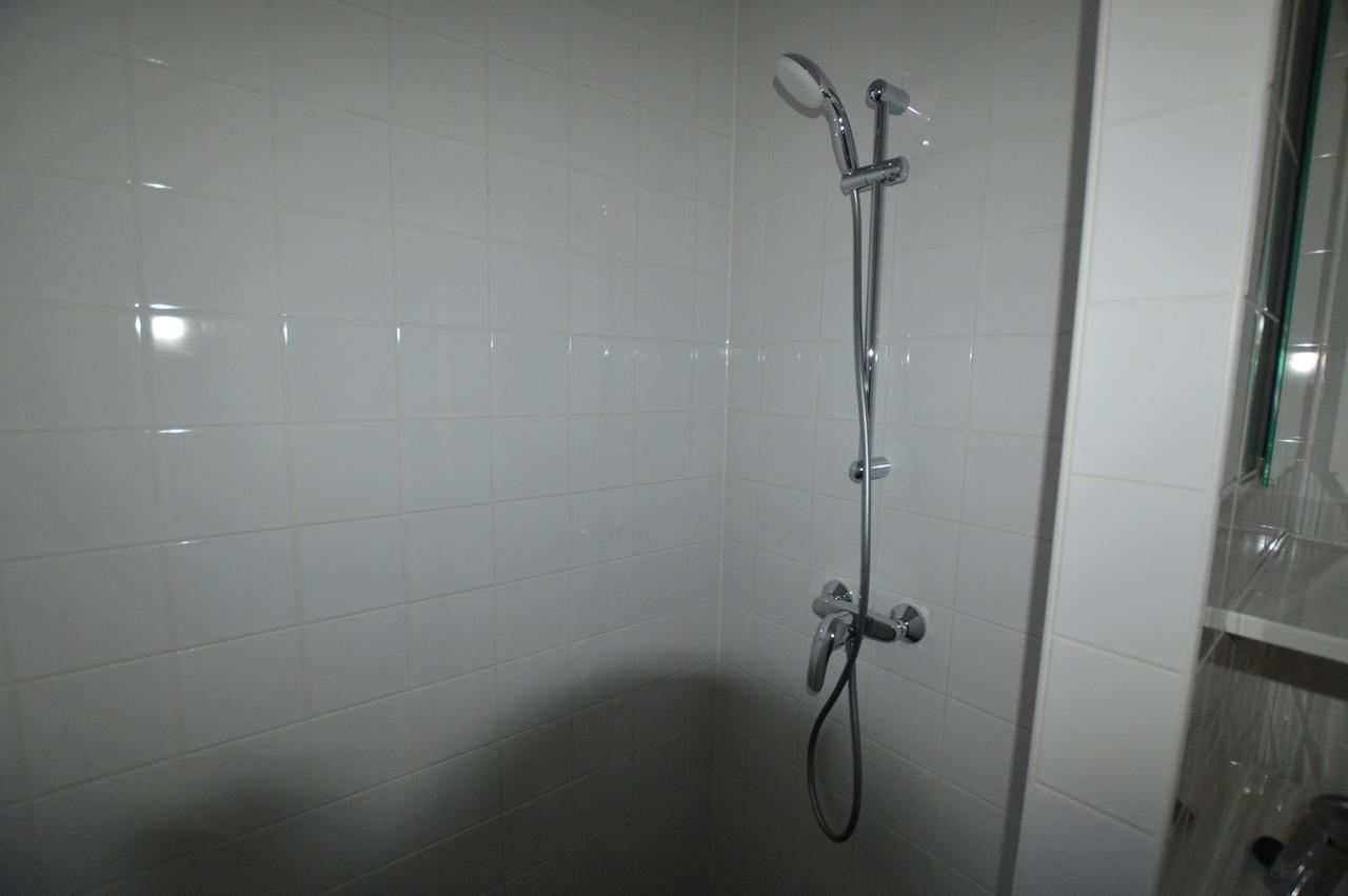Student Studio of 29 m² in Kamperpoort - Image 6