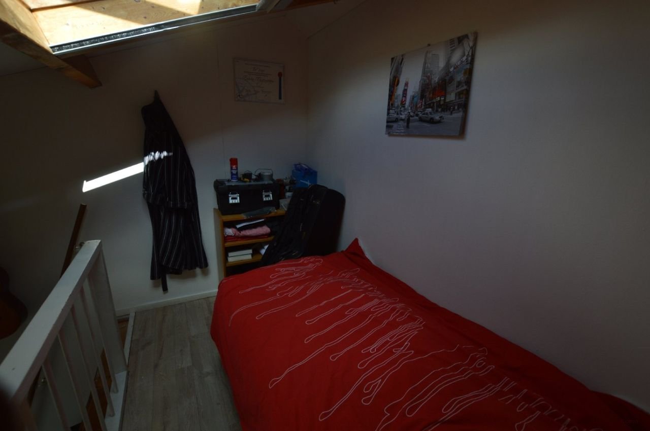 Studentenkamer met eigen wastafel in Zwolle - Afbeelding 5