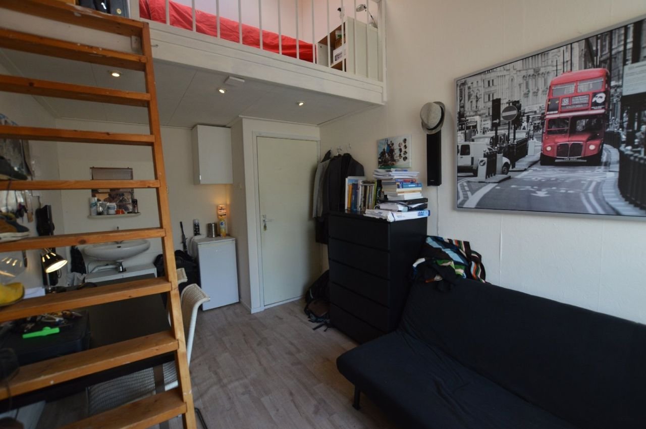 Studentenkamer met eigen wastafel in Zwolle - Afbeelding 2