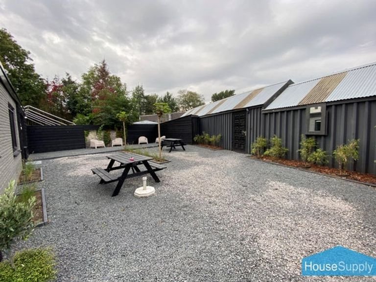 Renovated room in women's house Apeldoorn - Image 16