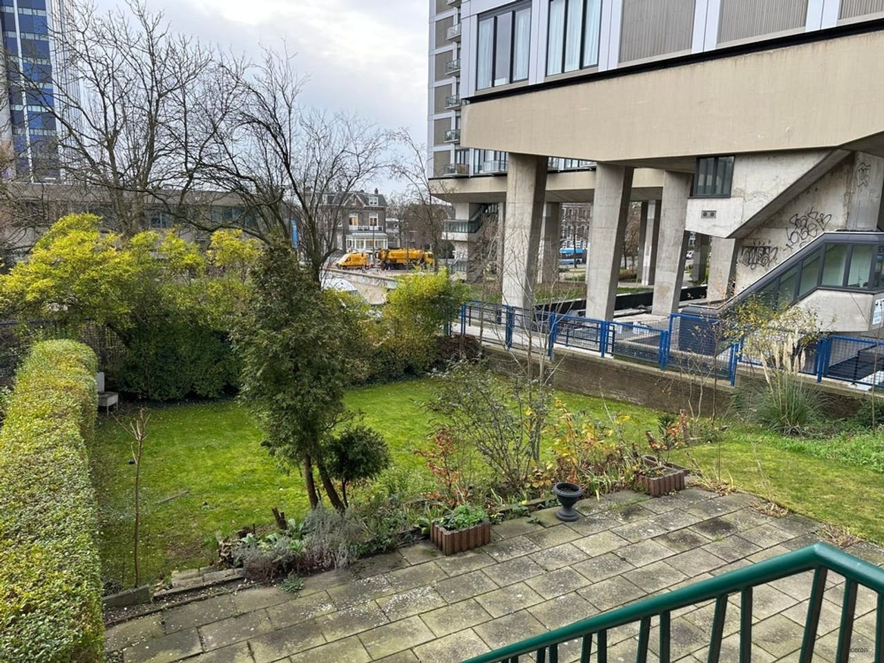 4-room apartment with deep garden - Image 15