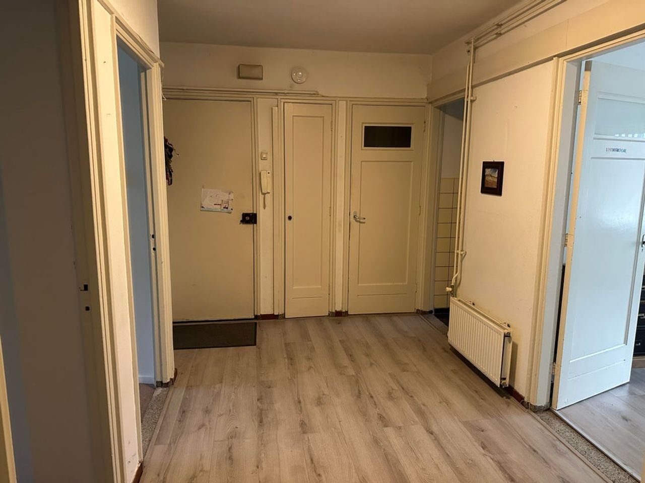 4-room apartment with deep garden - Image 7