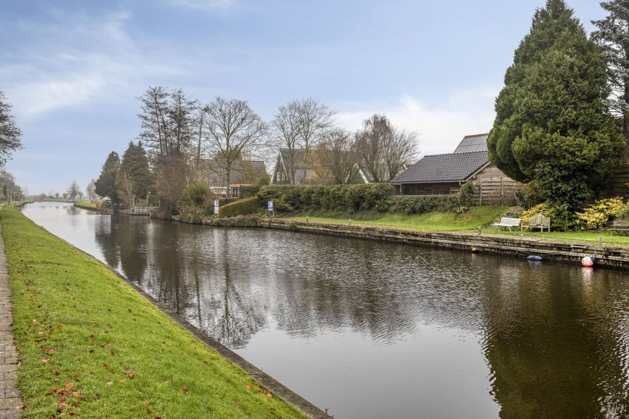 Living in the old town hall with garden - Image 20