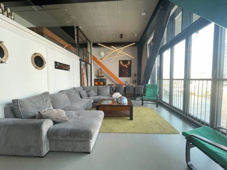 Gemeubileerd 3-kamerappartement met uitzicht - Afbeelding 3