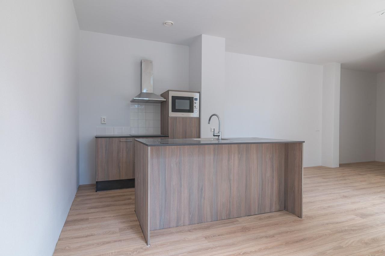 Peaceful Living in Warmond with Gym and Garden - Image 2