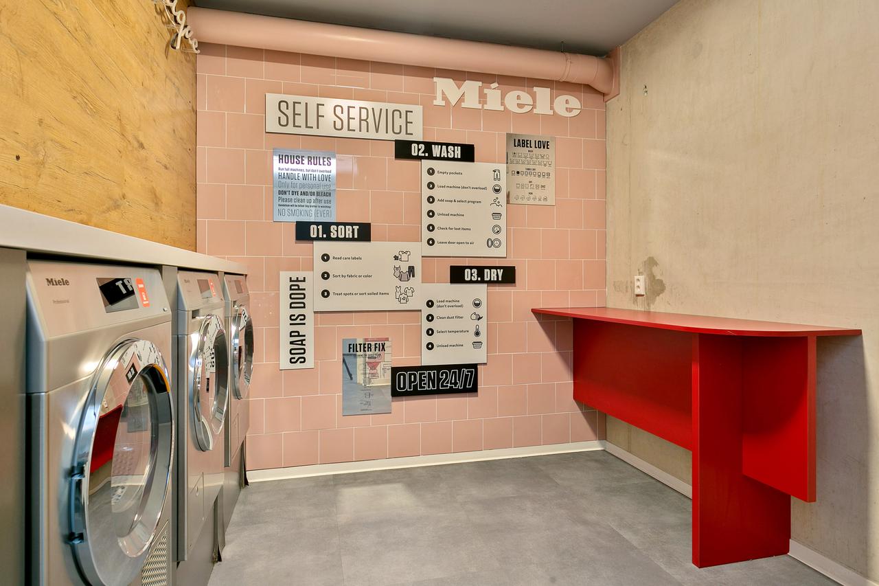 Bright Studio in Rapelenburg for €1125 - Image 15