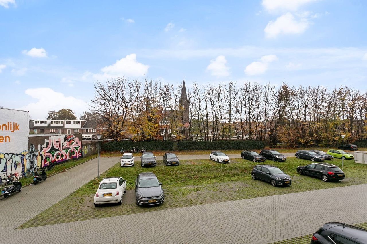 Moderne studio aan de Boutenslaan - Afbeelding 15