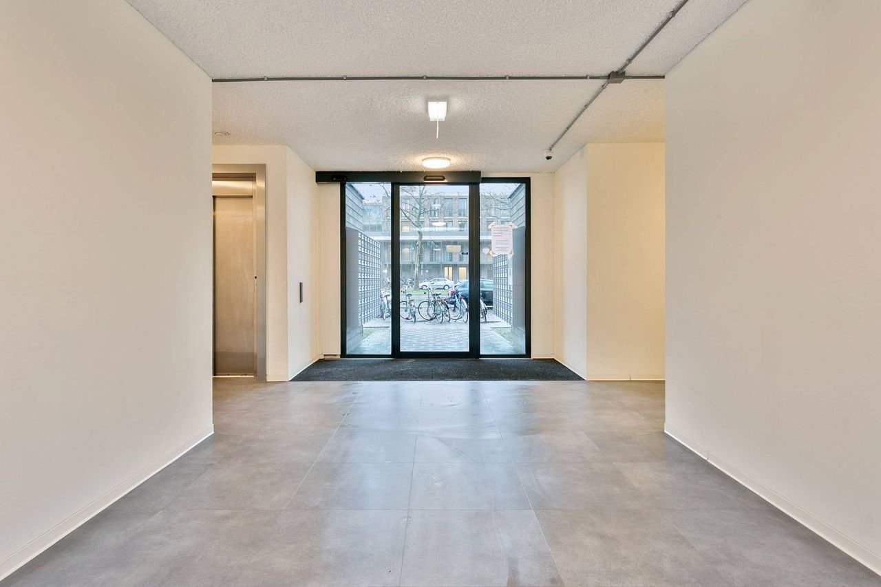 Moderne studio aan de Boutenslaan - Afbeelding 12