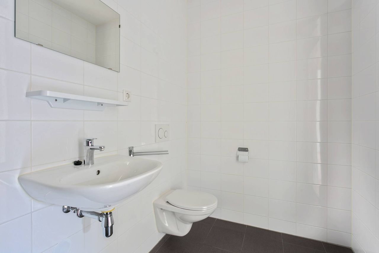 Moderne studio aan de Boutenslaan - Afbeelding 11