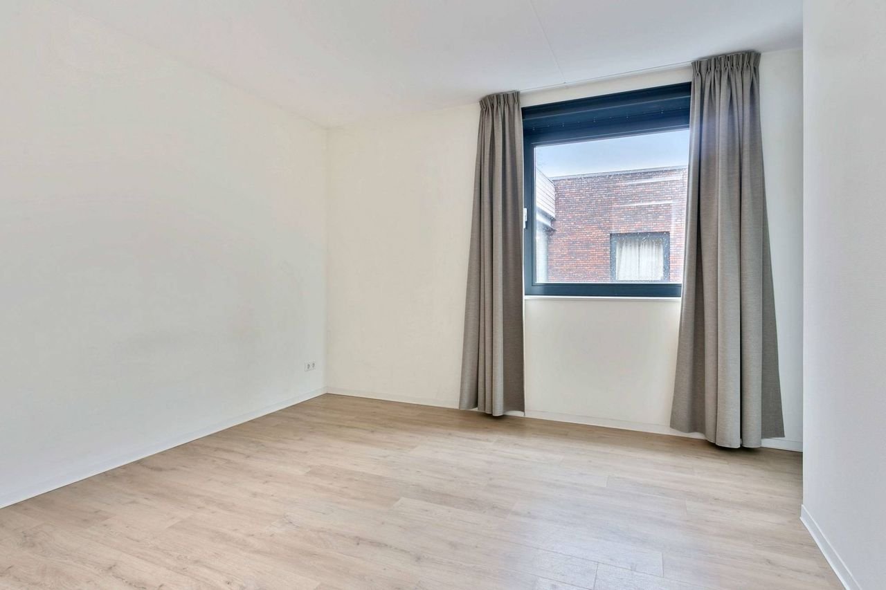 Moderne studio aan de Boutenslaan - Afbeelding 8