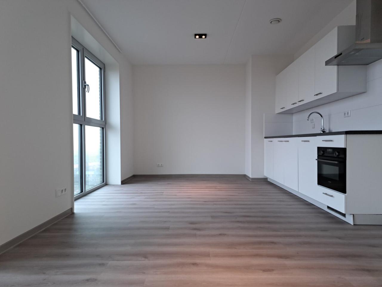 Licht 3-kamerappartement met terras in Noord - Afbeelding 6