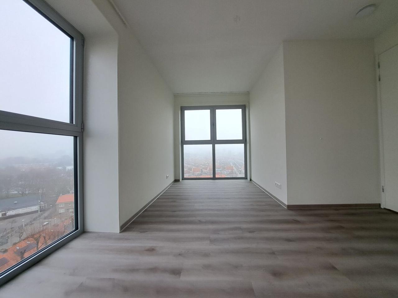 Licht 3-kamerappartement met terras in Noord - Afbeelding 15