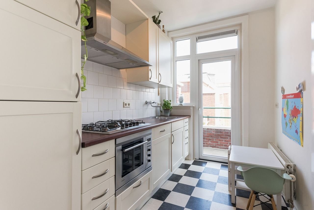 Ruim wonen in Duinoord: 105m2 met zonnig balkon - Afbeelding 7