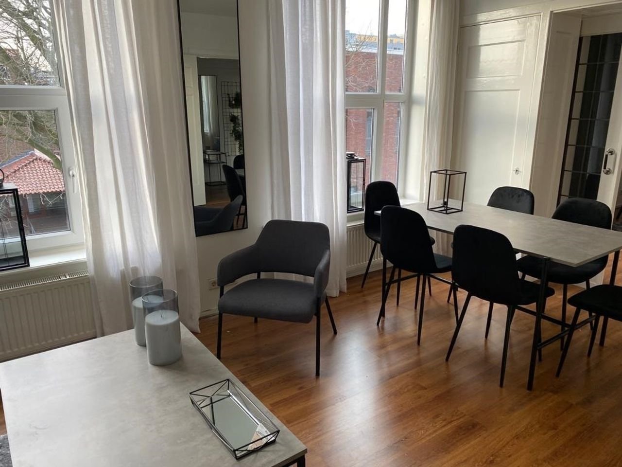 Gemeubileerd wonen in Duinoord: 105m2 met balkon - Afbeelding 2