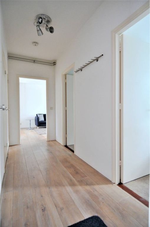 Licht appartement met twee balkons in Buitenveldert - Afbeelding 33