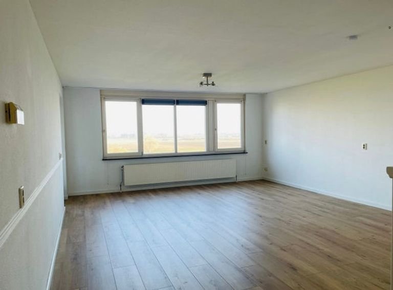 Gerenoveerd appartement met Maas-uitzicht - Afbeelding 5