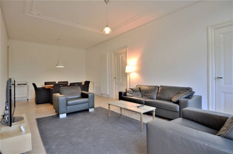 100m² met dakterras in Oud-West - Afbeelding 1